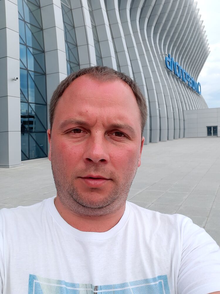  27689149  , 40 ,    -