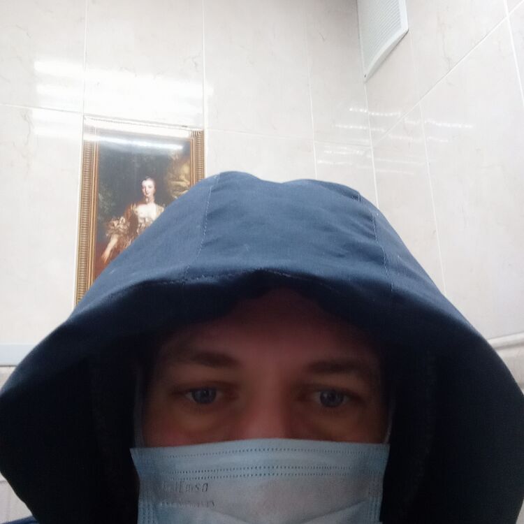  39751879  , 44 ,    -