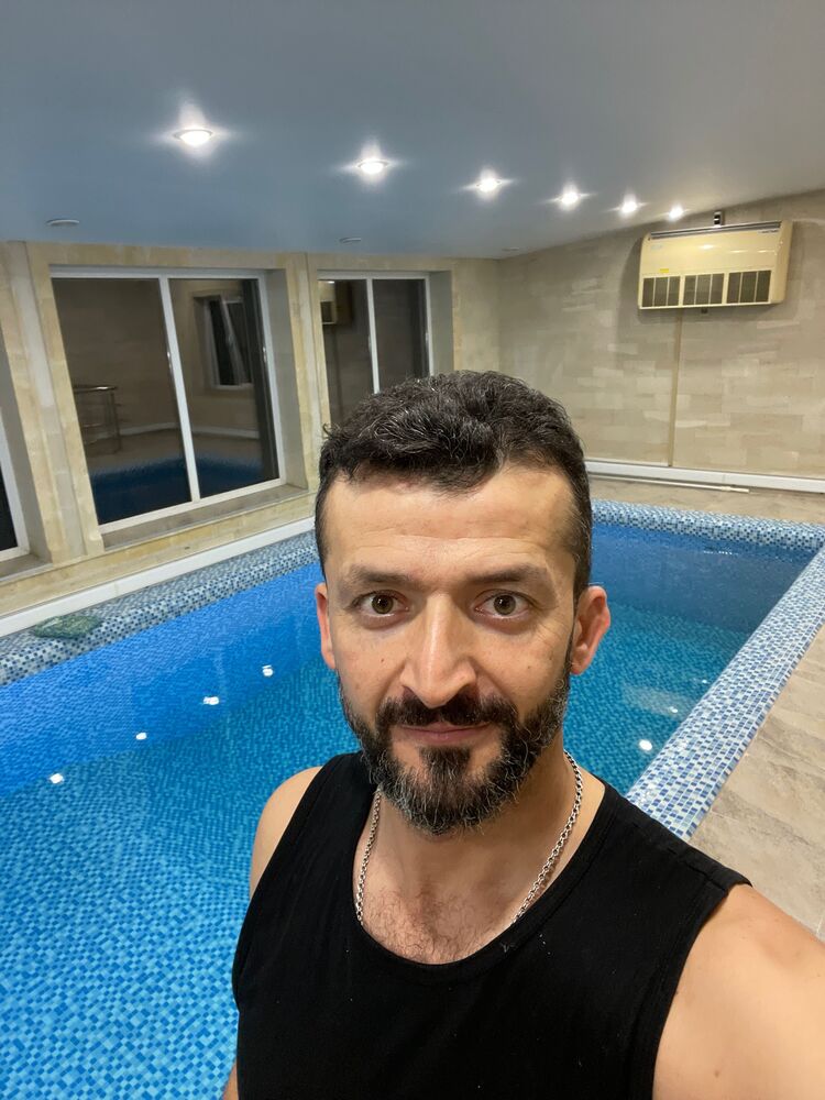  ,   Muhannad, 42 ,   , 