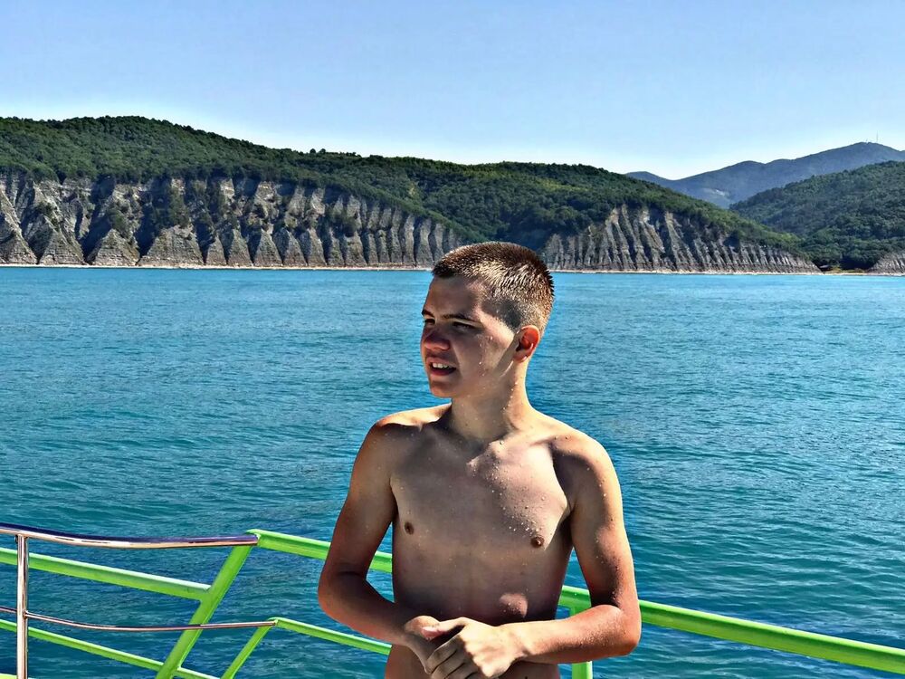  28361869  Vitaly, 26 ,    