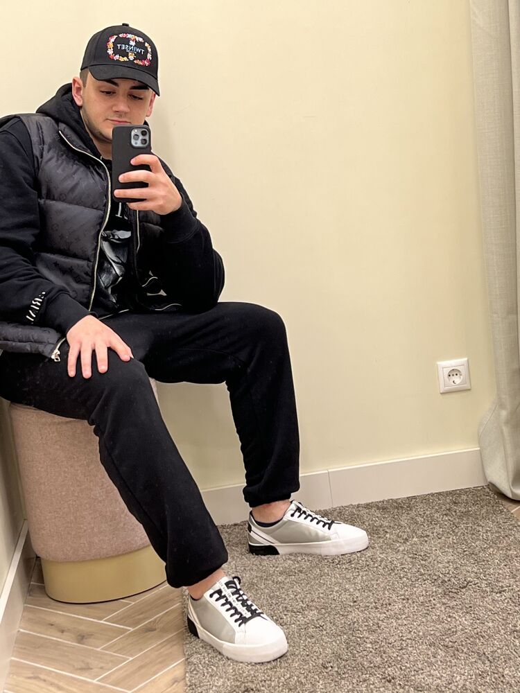  ,   , 24 ,   ,   