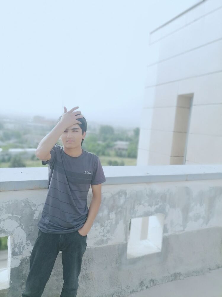  34072489  Fifio, 21 ,    