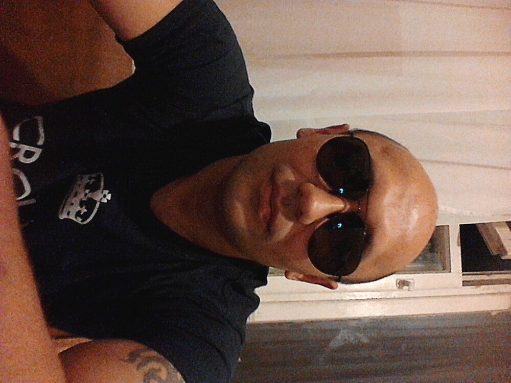   ,   Maks, 40 ,   ,   , c 