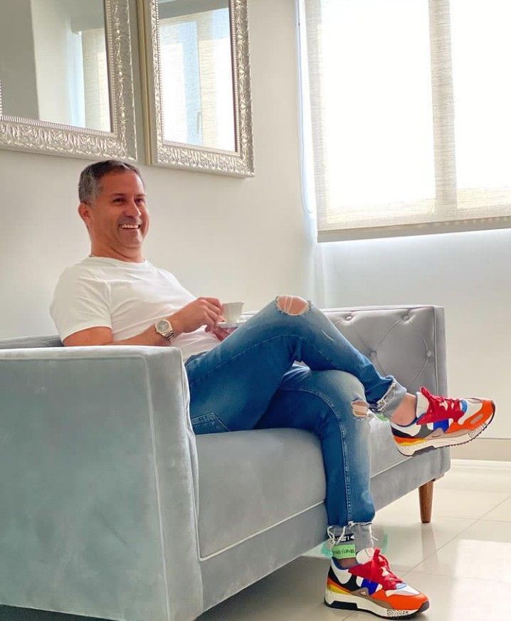  Canary Wharf,   Alios Huber, 55 ,   ,   