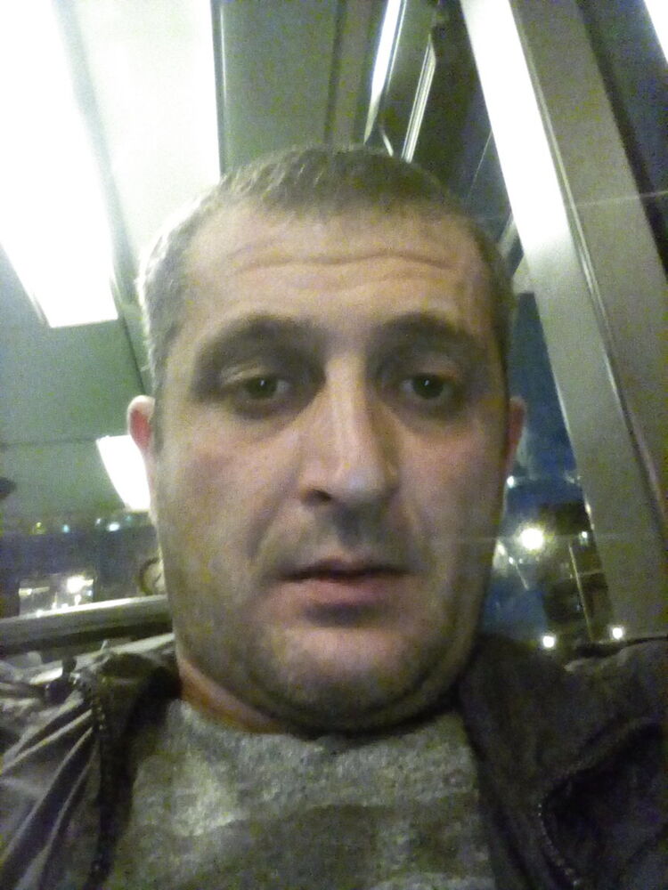  8330799  Kostia, 50 ,    Alfortville