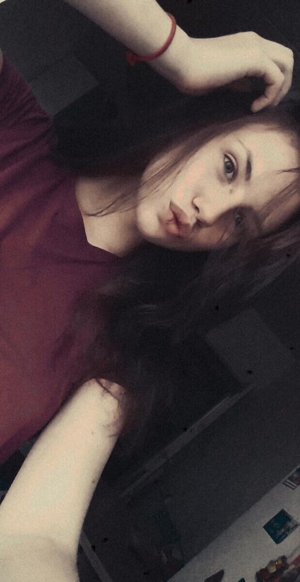  21240779  , 24 ,    