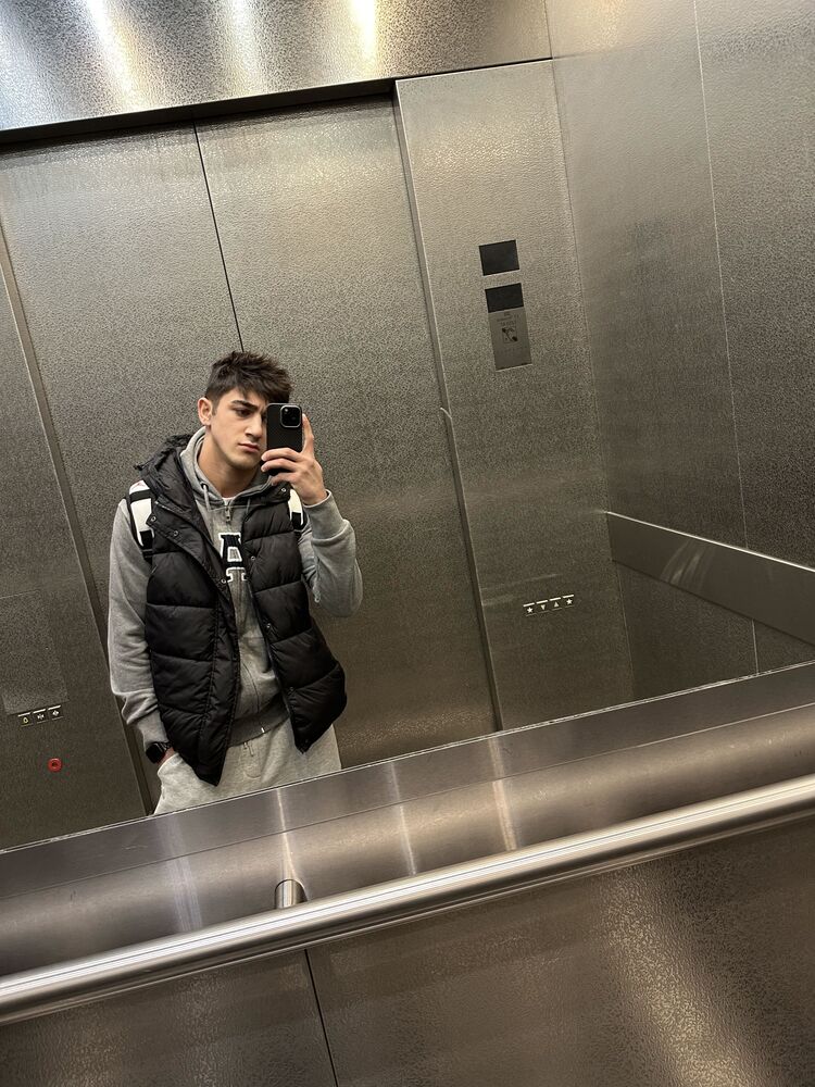  43969089  , 22 ,    Chai Nat