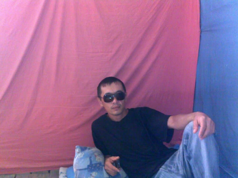  ,   Dilshod  Hol, 40 ,     , c 