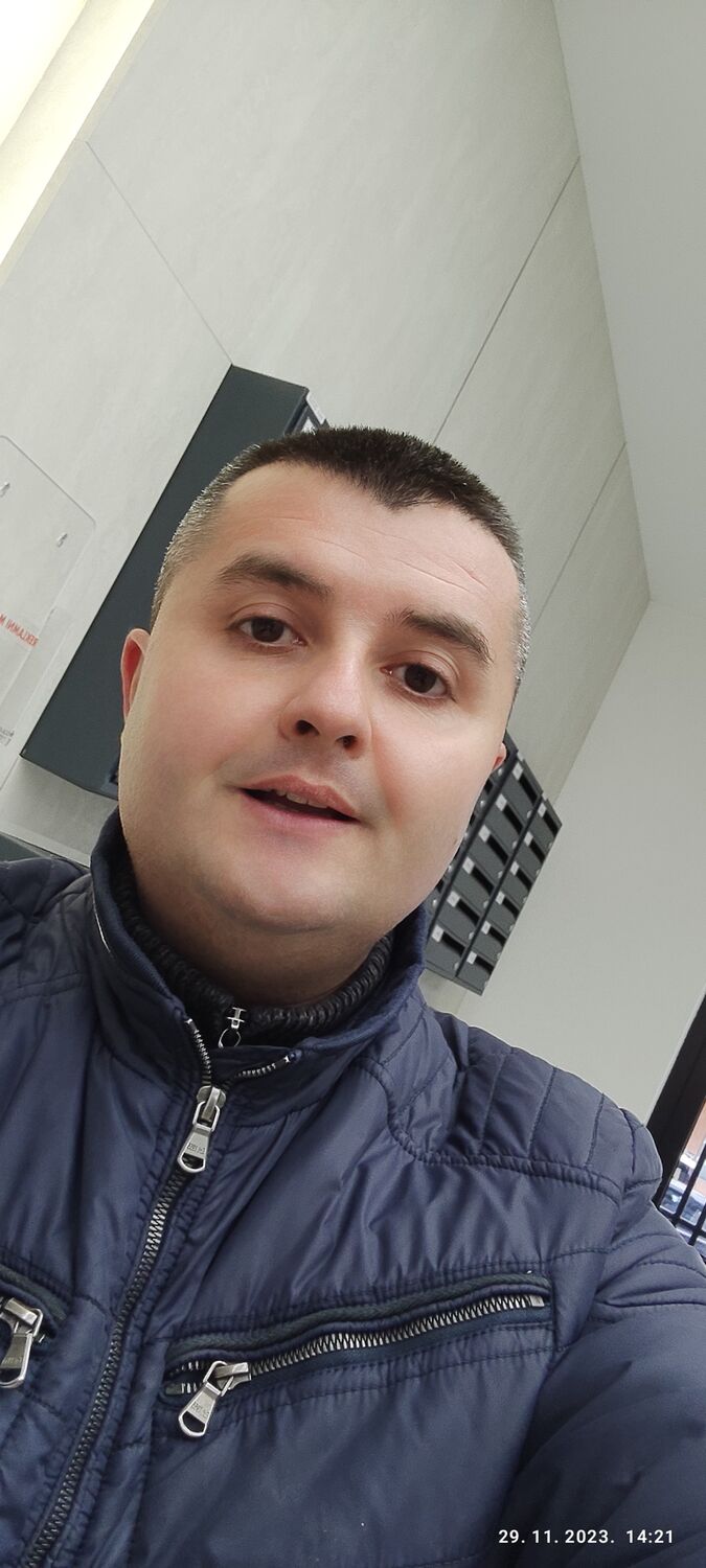  40126679  , 43 ,    Kraljevo