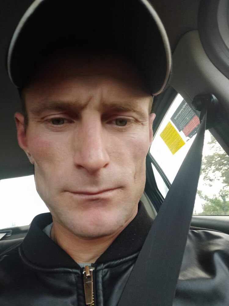  ,   Ivan friniuc, 37 ,   c 