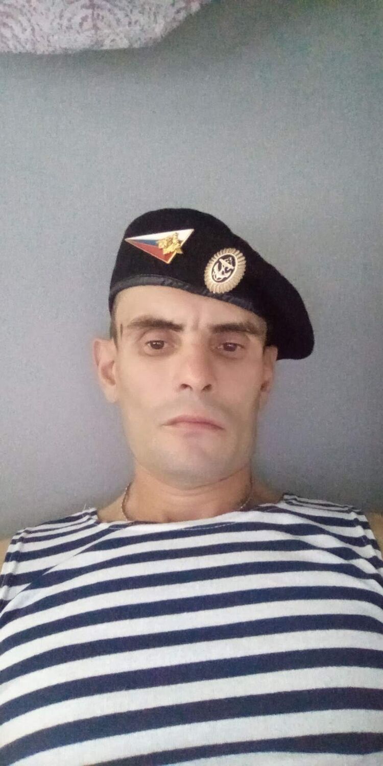  23725939  Ը, 41 ,    -