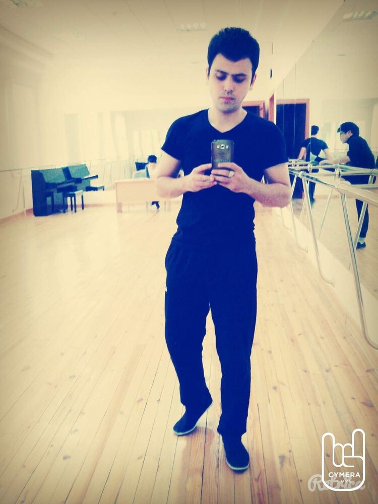  ,   Axror, 33 ,   ,   , c 