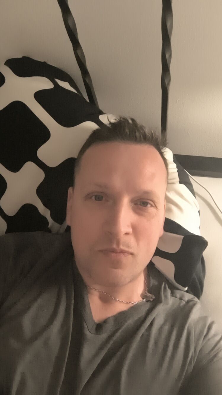  ,   Niko, 44 ,   ,   