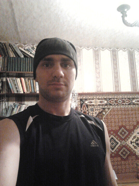  21436849  , 37 ,    