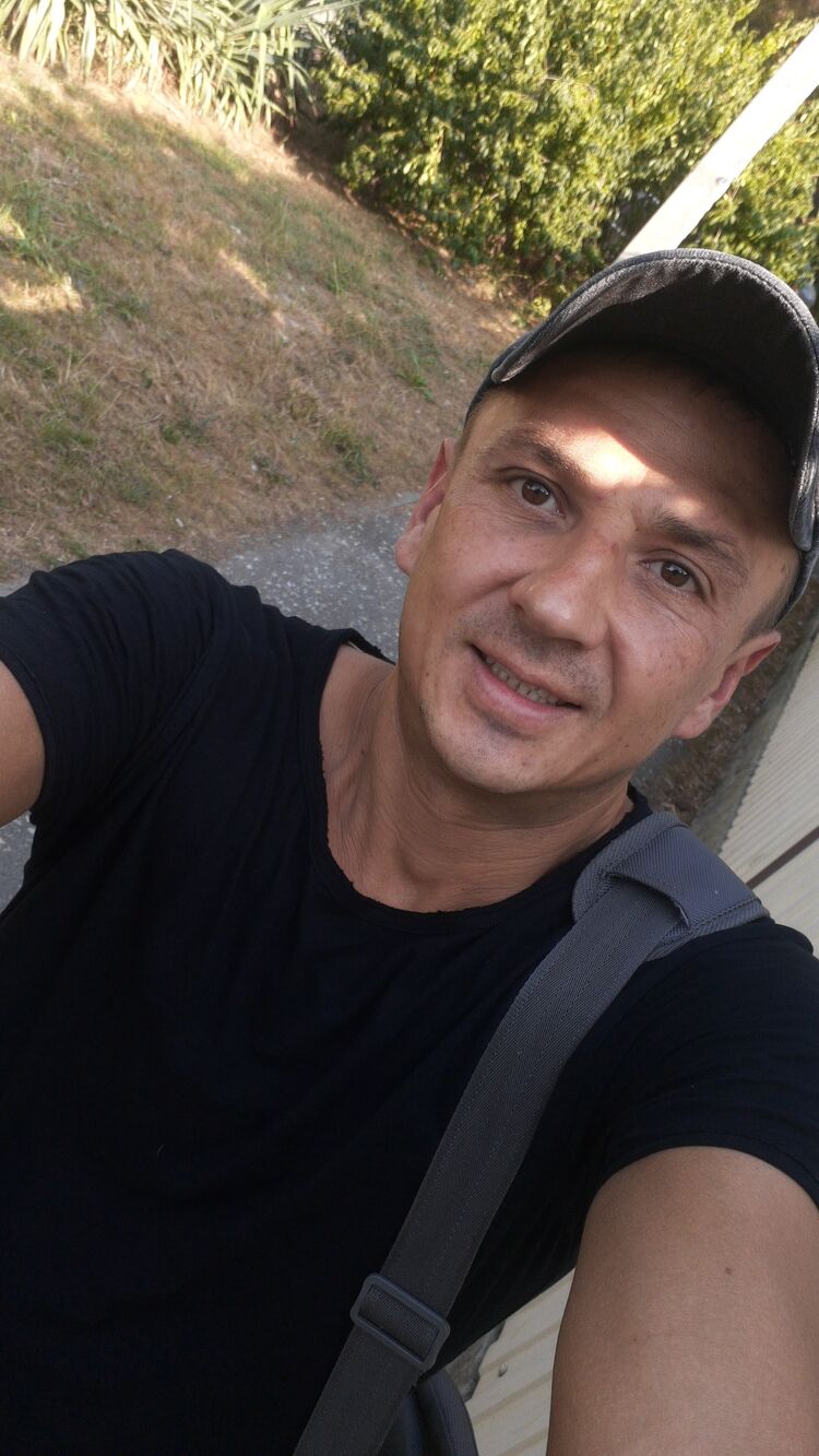  29061709  , 40 ,    