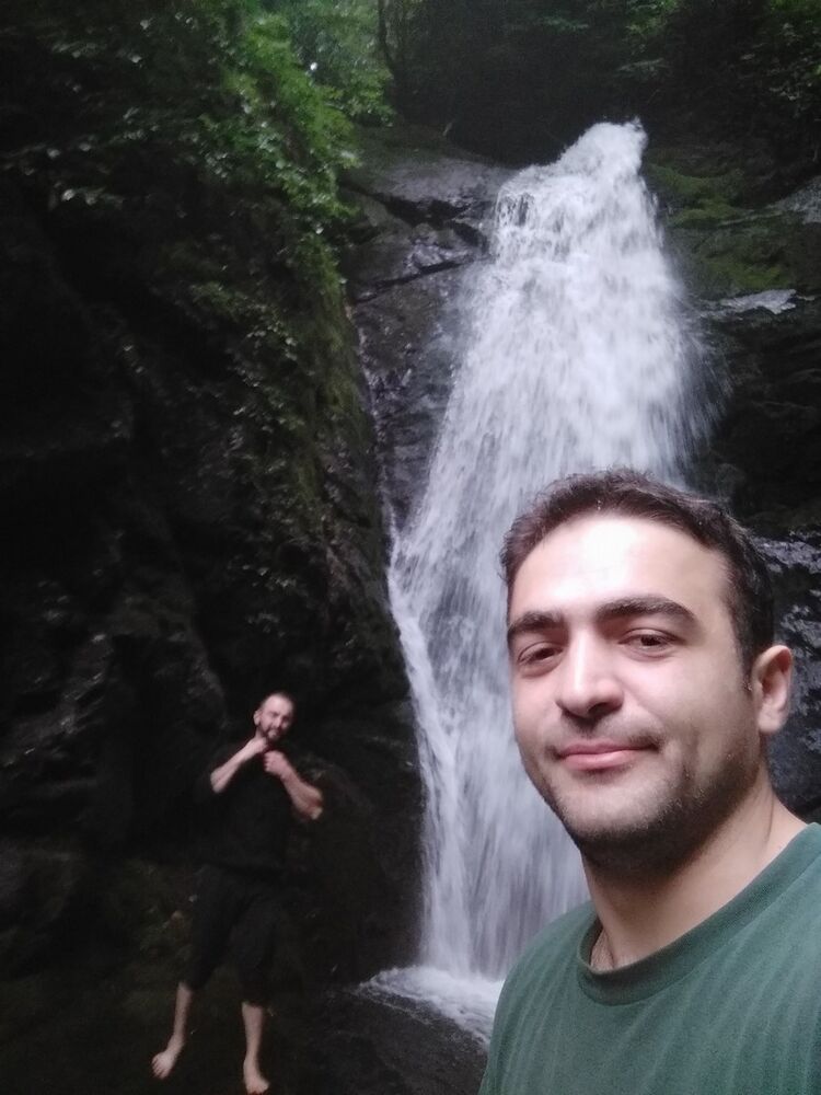  19441419  Giga, 34 ,    