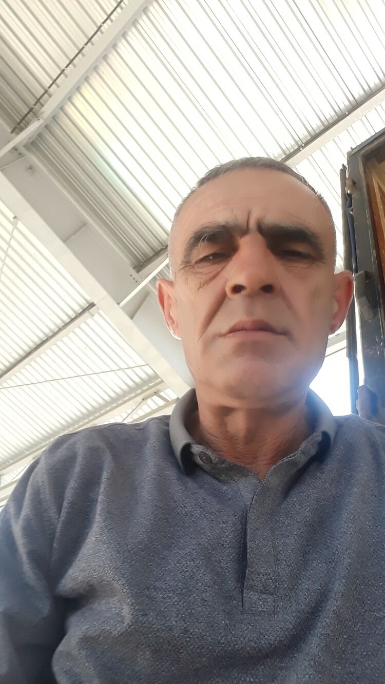  35496589  , 51 ,    