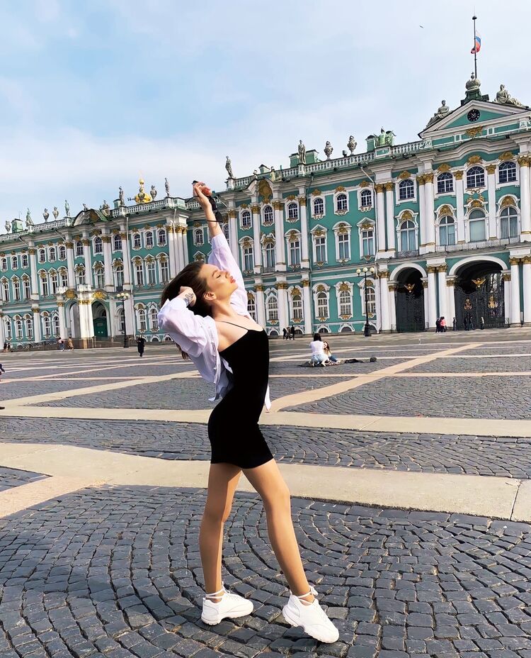  24146589  , 26 ,    -