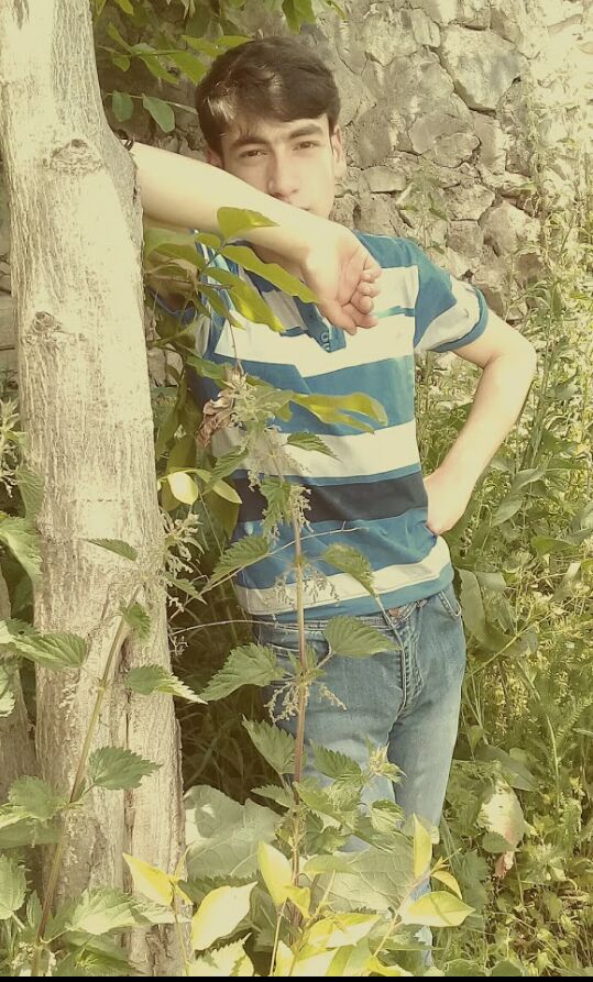  23011149  Leon, 22 ,    