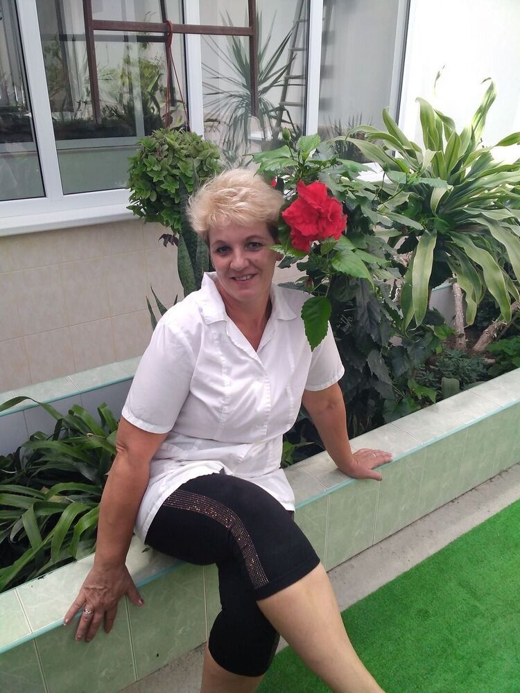  32703139  Valentina, 56 ,    