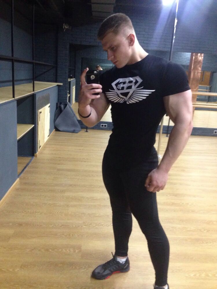  49615969  Andrey, 30 ,    -