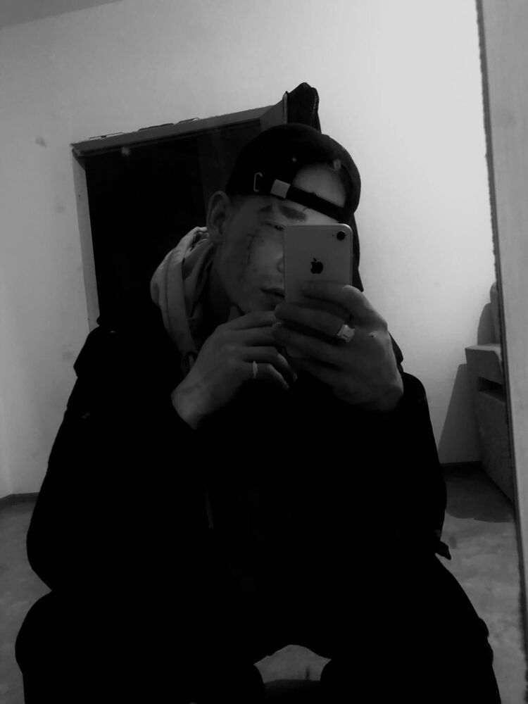  30949469  , 27 ,    