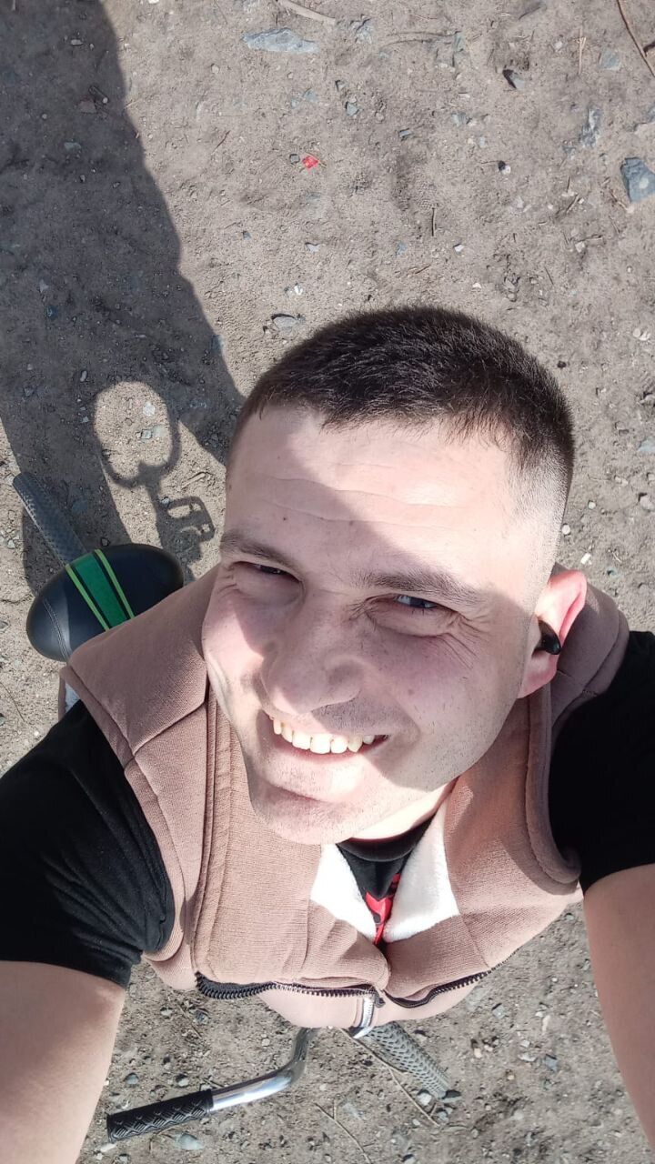  48286379  , 41 ,    
