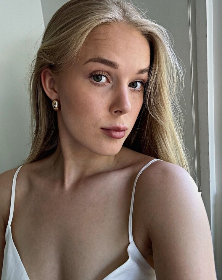  54533319  , 28 ,    -