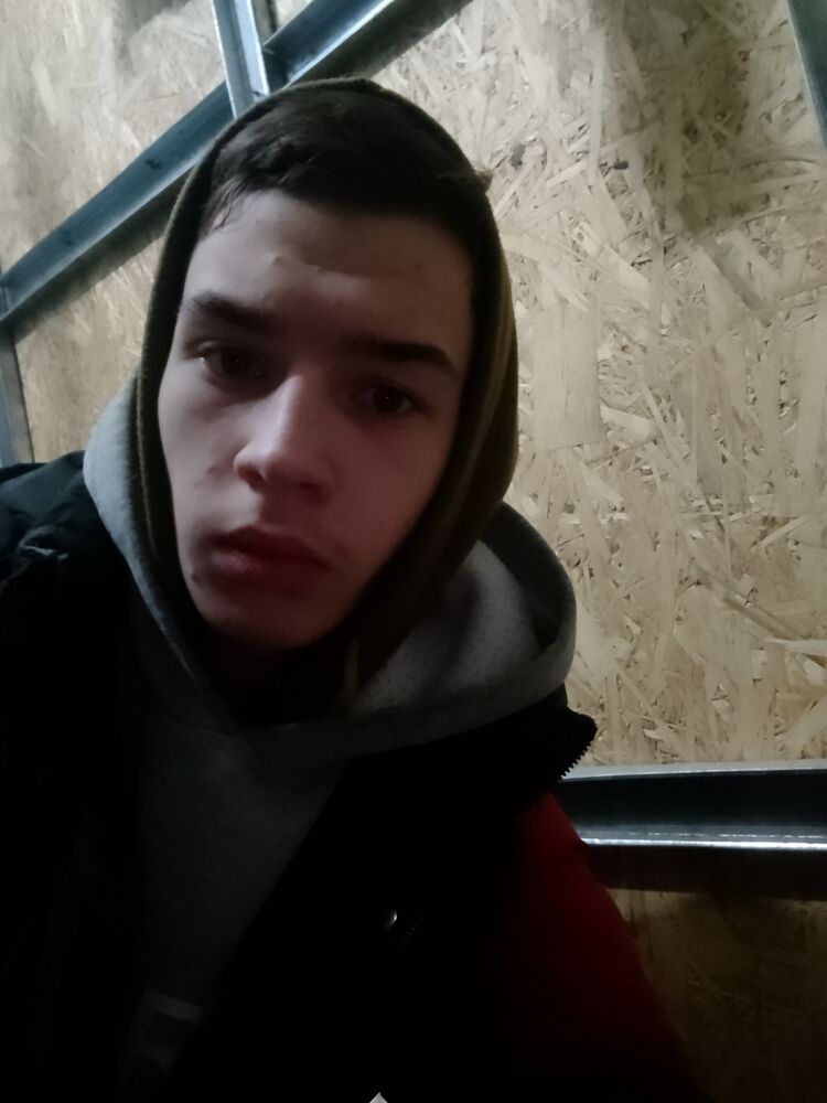  47707089  , 19 ,    