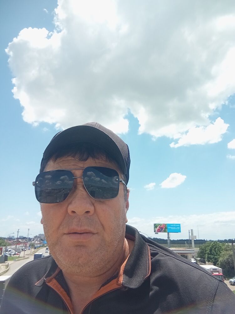  52373289  , 49 ,    