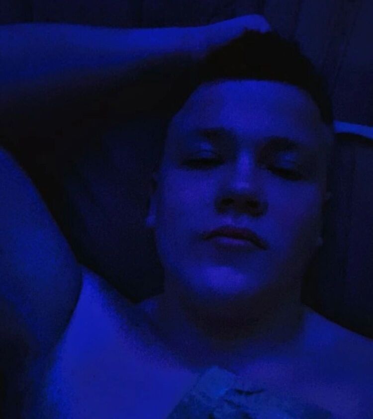  --,   , 22 ,   ,   