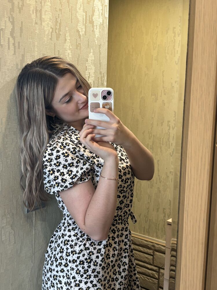  51977909  , 18 ,    
