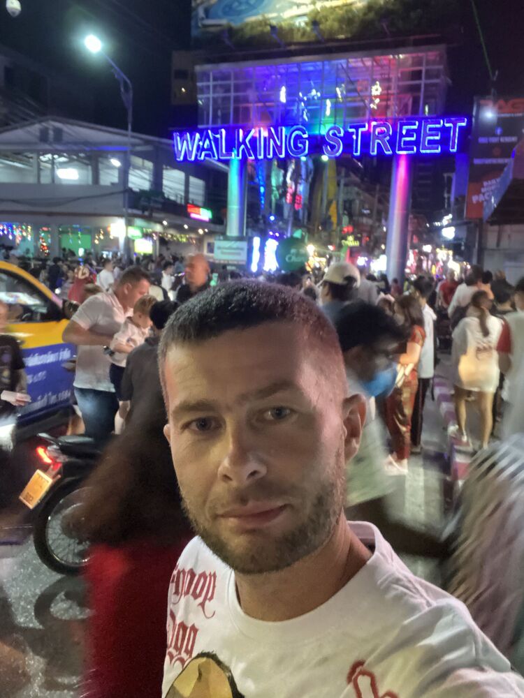  ,   Vladimir, 37 ,   ,   