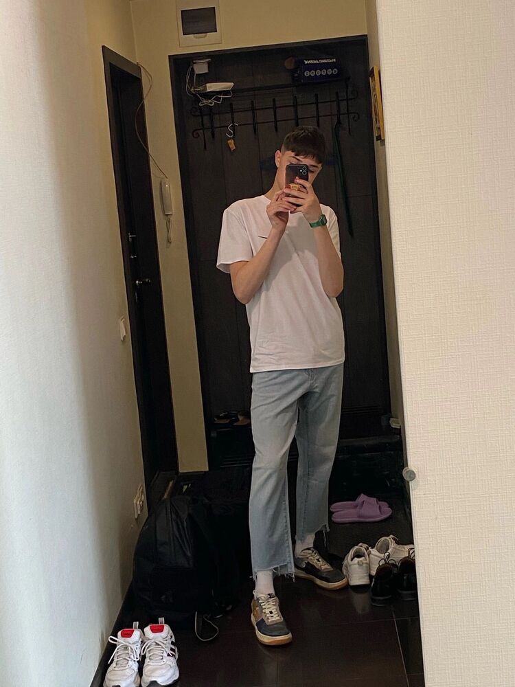  38668199  , 21 ,    -