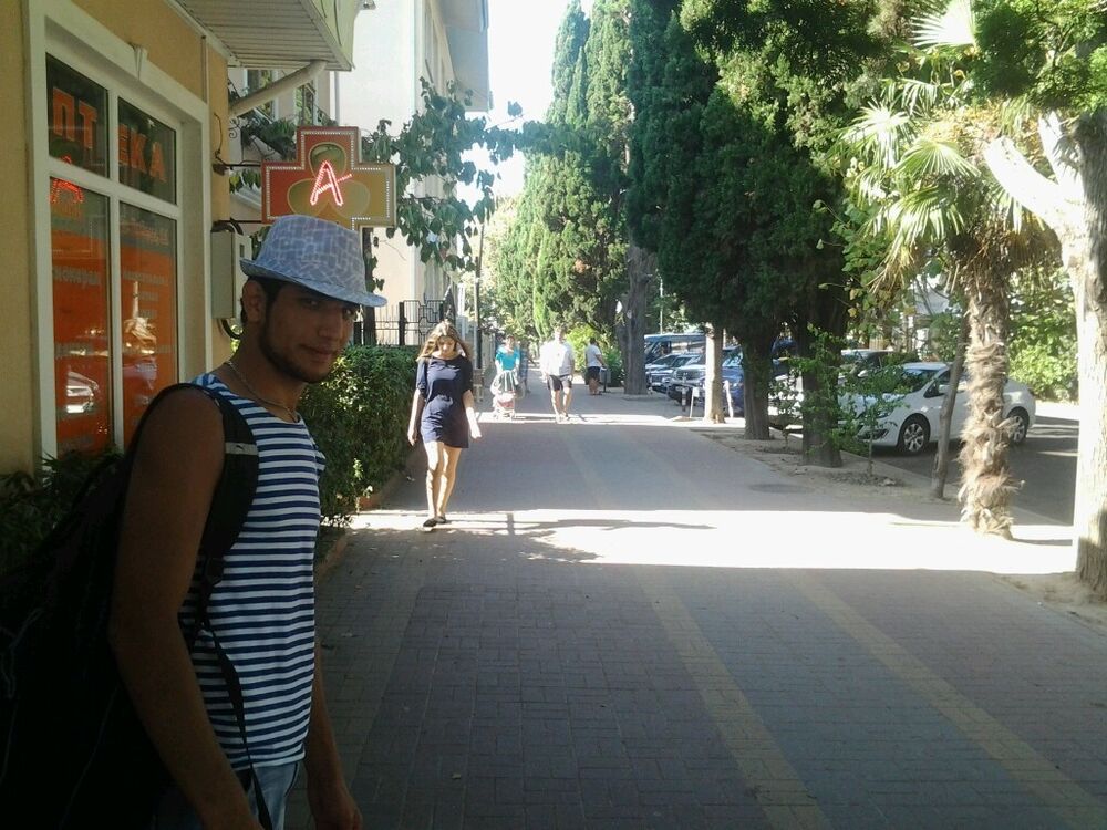  ,   Ruslan, 35 ,   ,   , c 