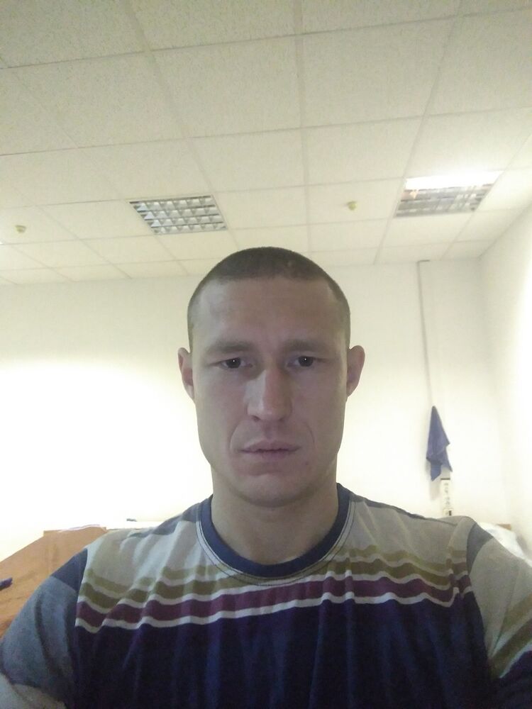  18031979  , 38 ,    