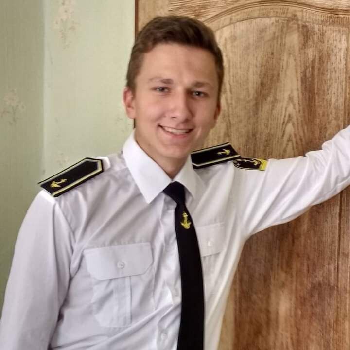  46256849  Ilyagapi, 25 ,     