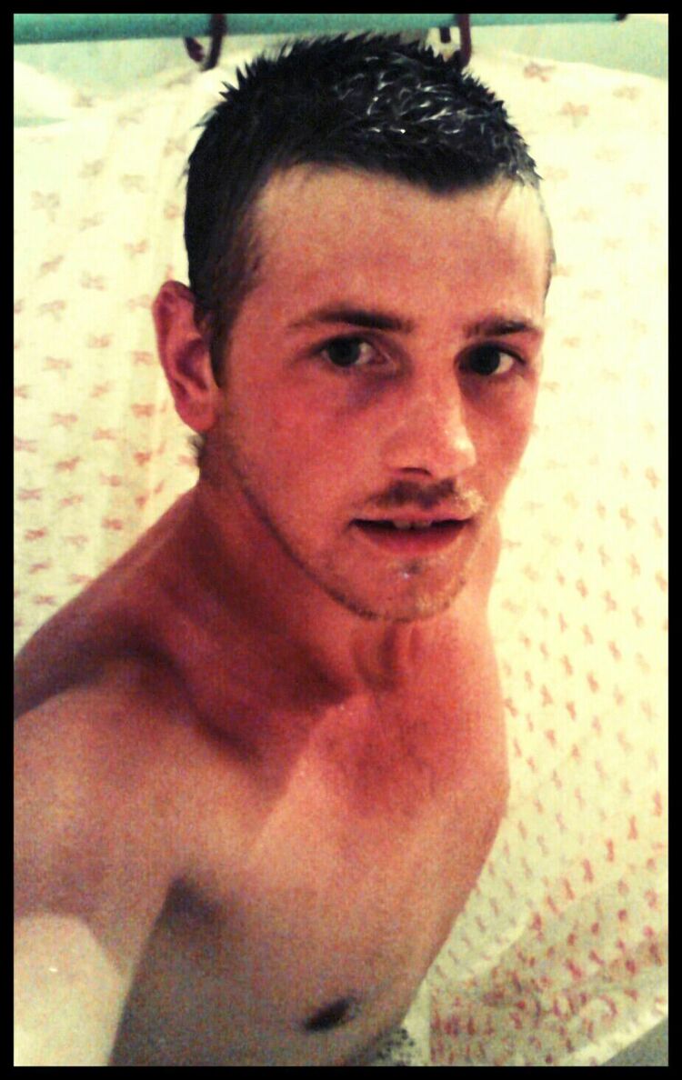  47315689  Sasha Markus, 32 ,    