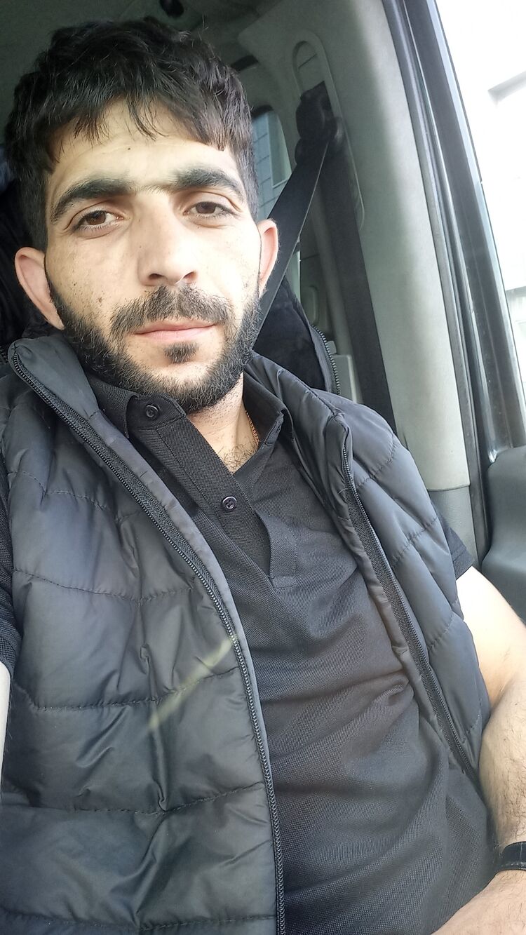  ,   Arsen, 29 ,   ,   