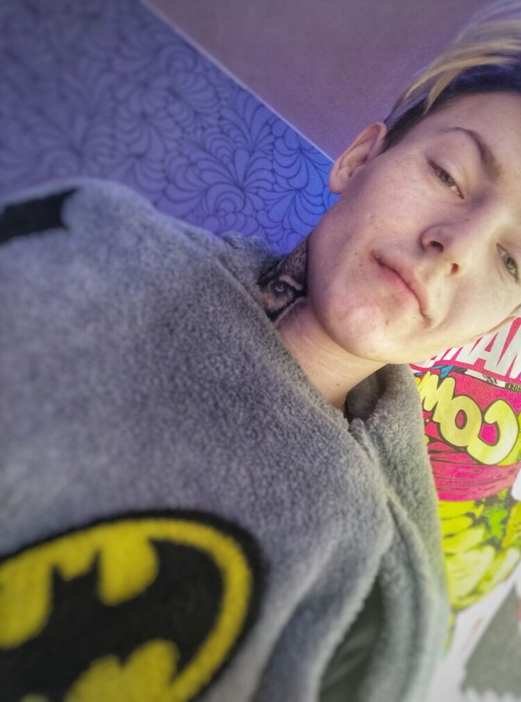  19939799  , 27 ,    