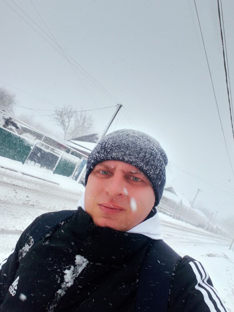  ,   Alexey, 33 ,   ,   