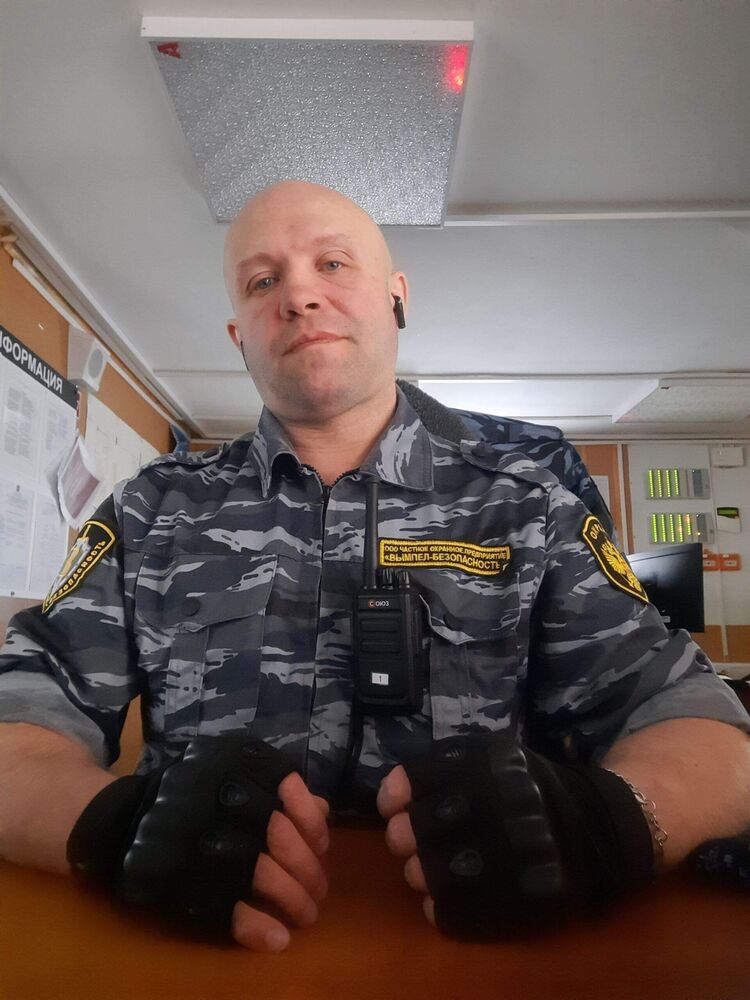  45915479  Vladimir, 42 ,    