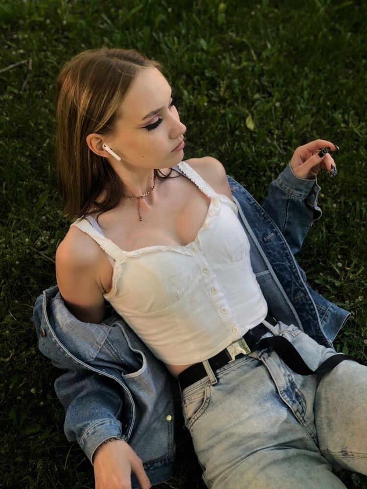  ,   Aaaannnnyyya, 25 ,   ,   