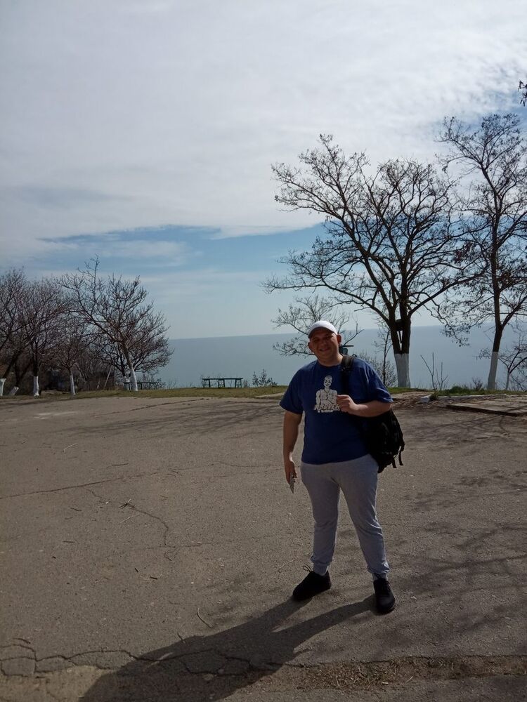  ,   Andrey, 38 ,  