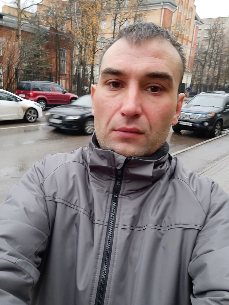  31638919  , 40 ,    