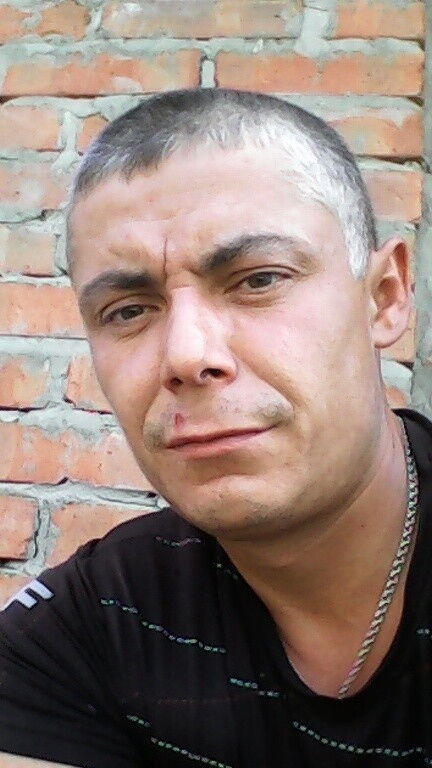  7784389  Deddy, 45 ,    