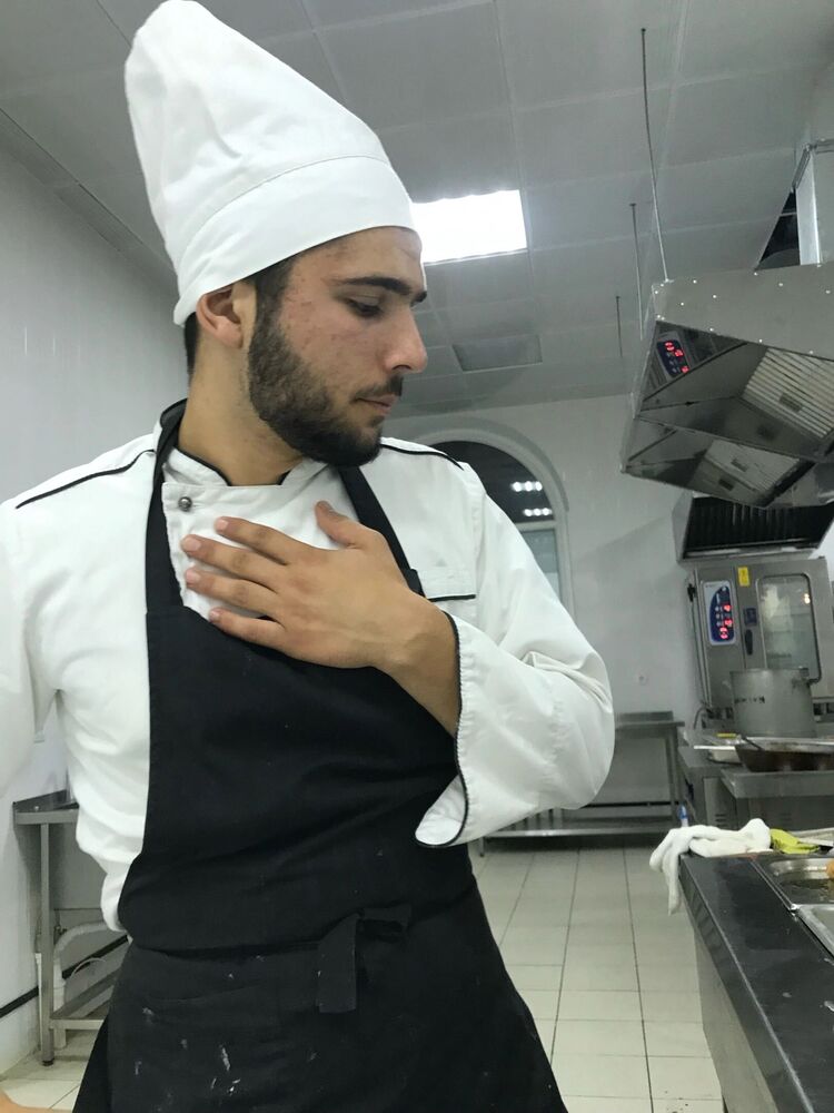  42752609  , 21 ,    