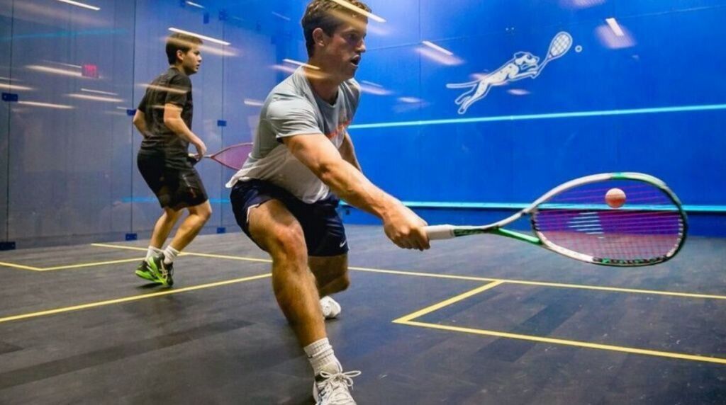  37604599  Anton, 39 ,    