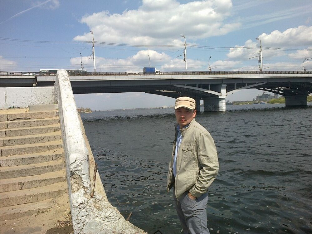  ,   Javlon, 33 ,   ,   , c 