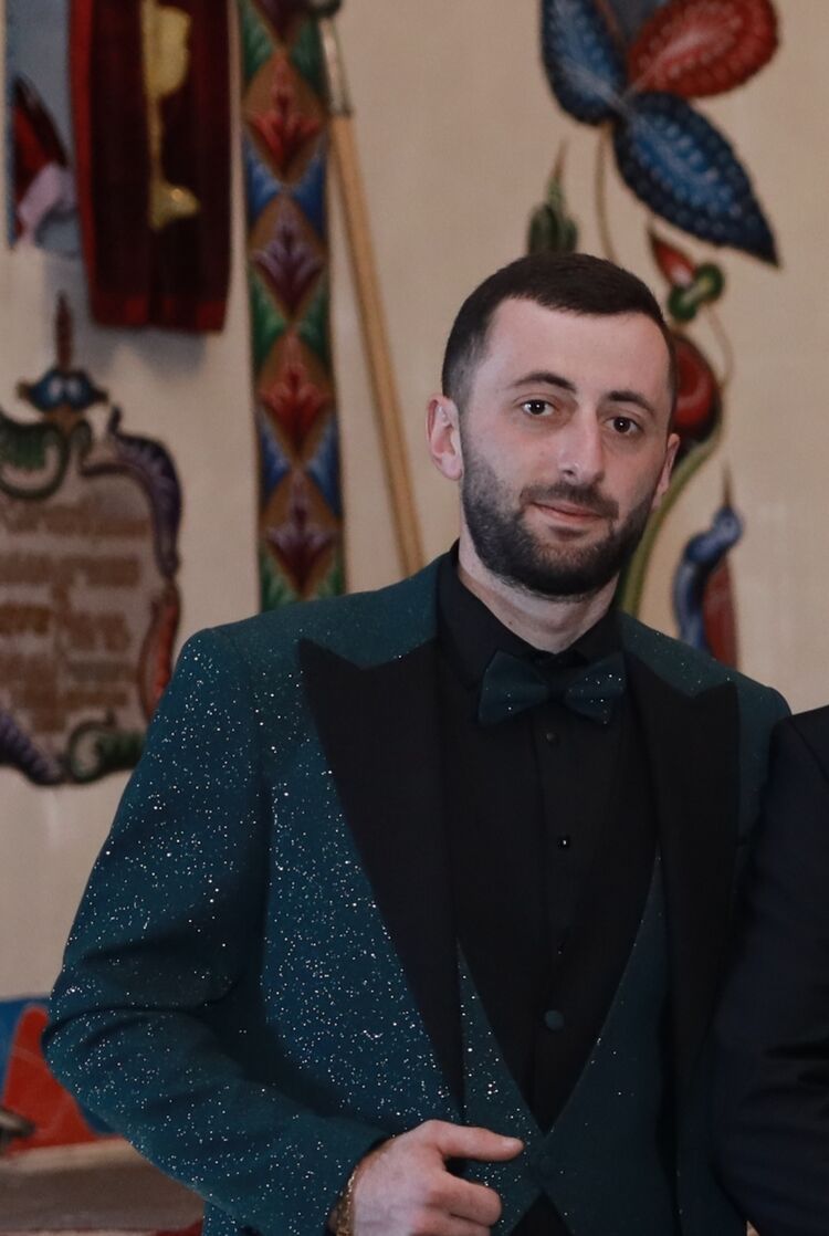  -,   Vrezh, 26 ,   ,   
